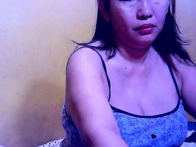 SweetMonlight webcam