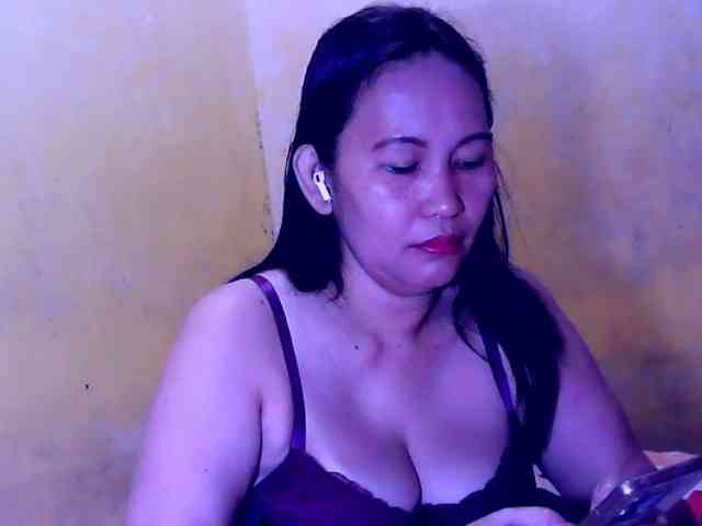 SweetMonlight webcam