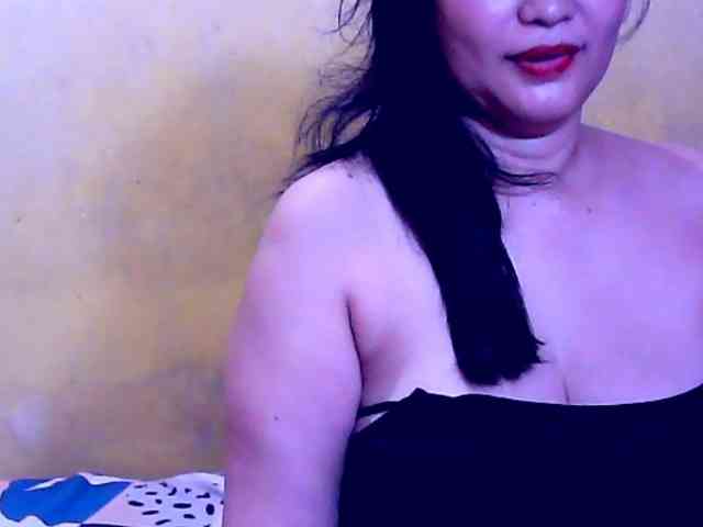 SweetMonlight webcam