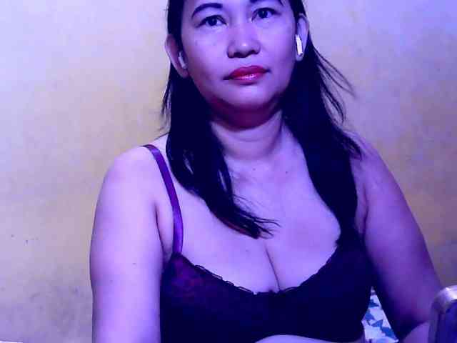 SweetMonlight webcam