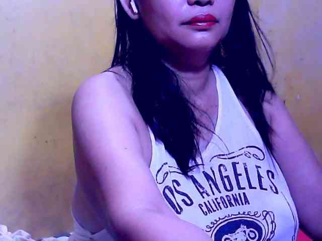 SweetMonlight webcam