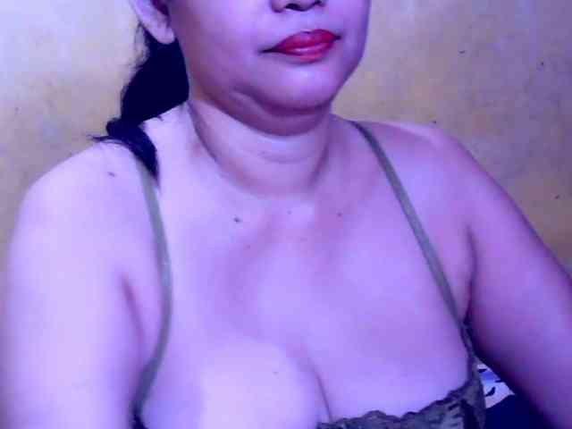 SweetMonlight webcam