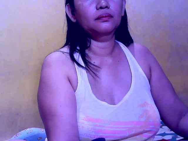 SweetMonlight webcam