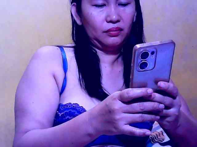 SweetMonlight webcam