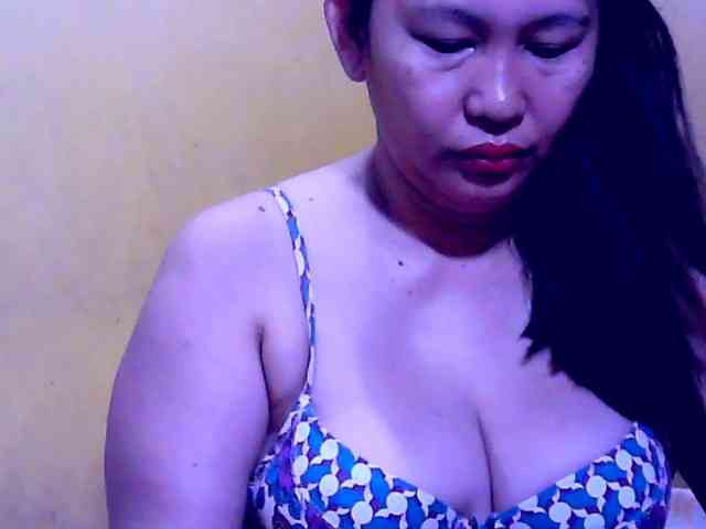 SweetMonlight webcam