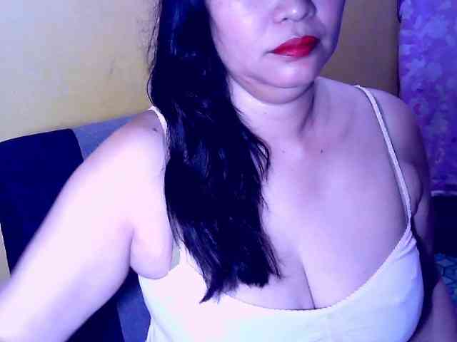SweetMonlight webcam