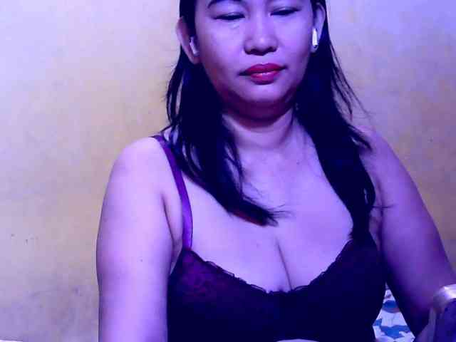 SweetMonlight webcam