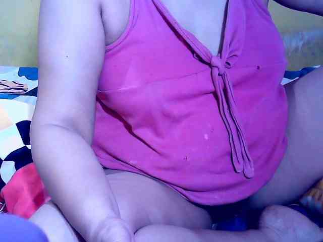SweetMonlight webcam