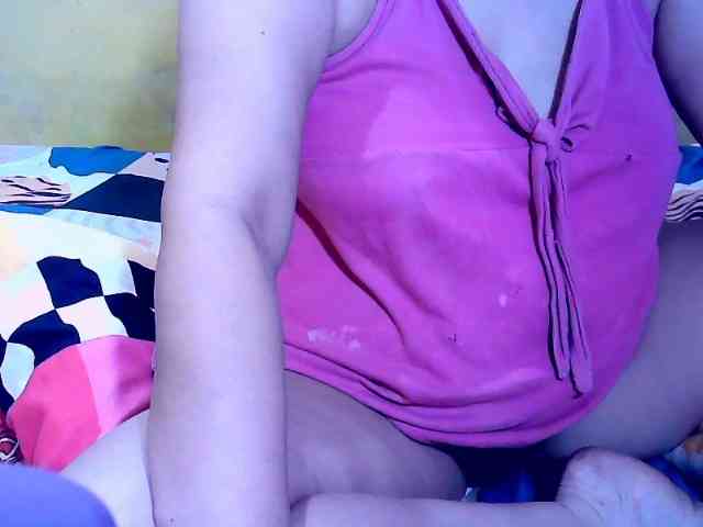 SweetMonlight webcam