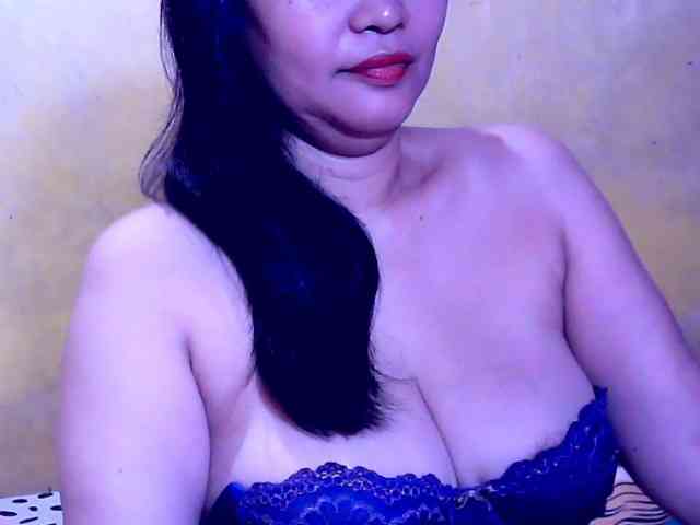 SweetMonlight webcam