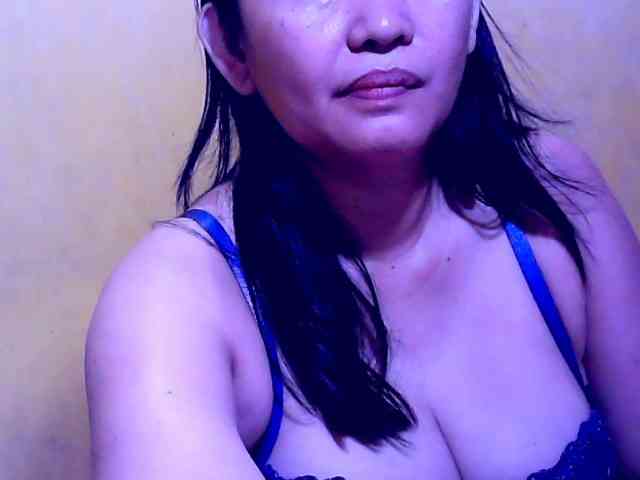 SweetMonlight webcam