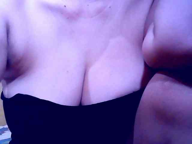 SweetMonlight webcam