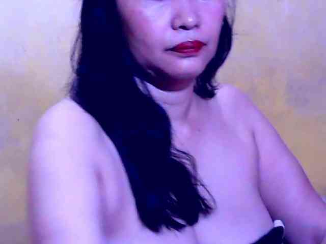 SweetMonlight webcam