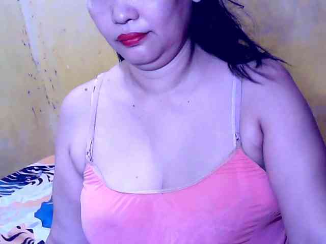 SweetMonlight webcam