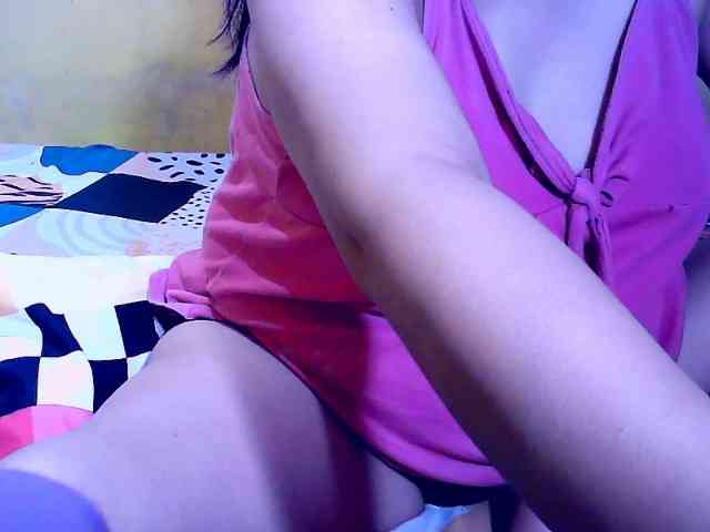 SweetMonlight webcam
