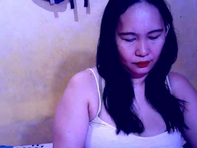 SweetMonlight webcam