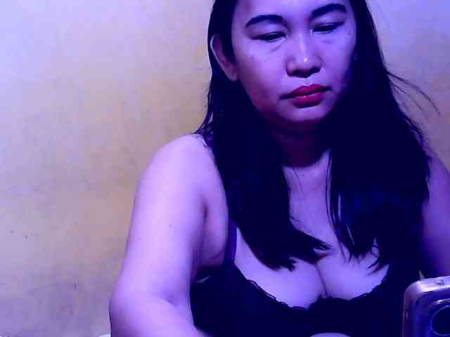 SweetMonlight webcam