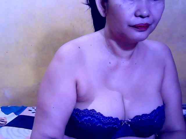 SweetMonlight webcam