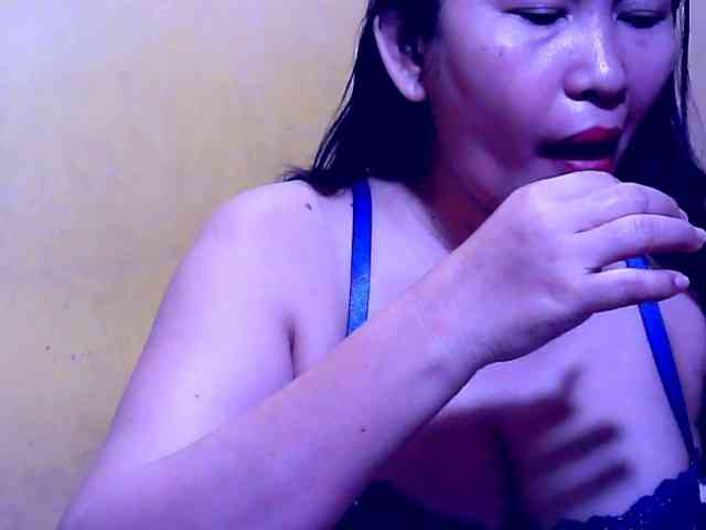 SweetMonlight webcam