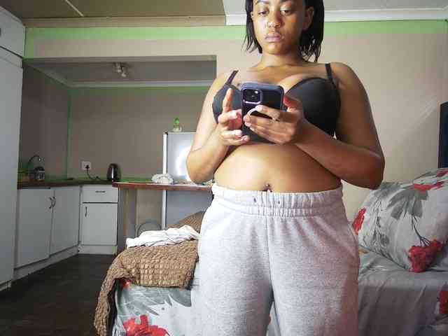 roxybabe0501 webcam