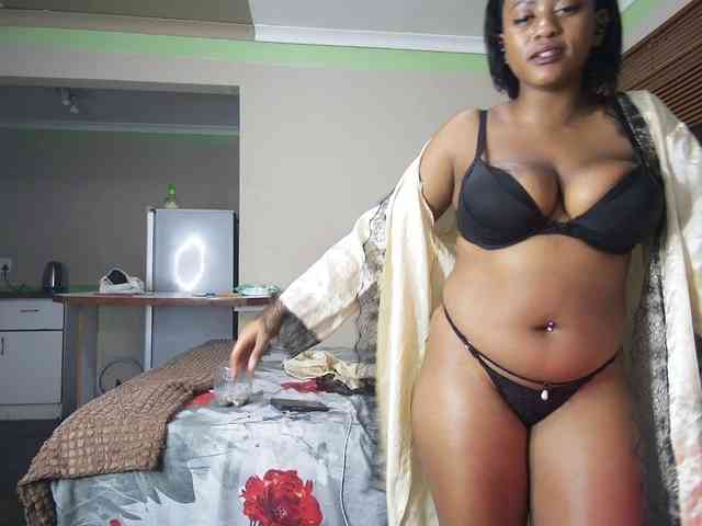 roxybabe0501 webcam