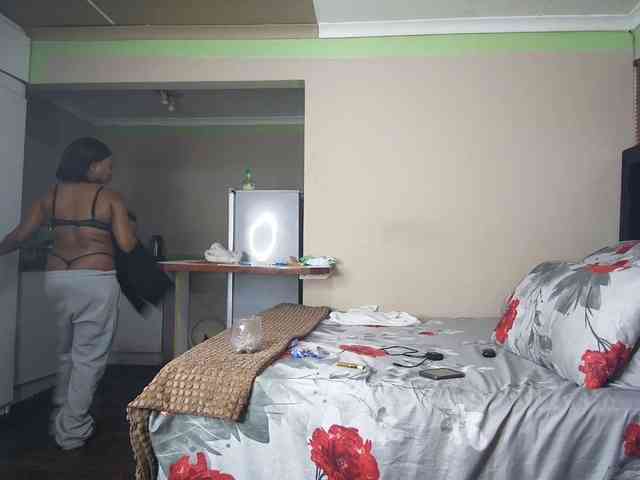 roxybabe0501 webcam