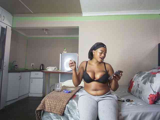 roxybabe0501 webcam
