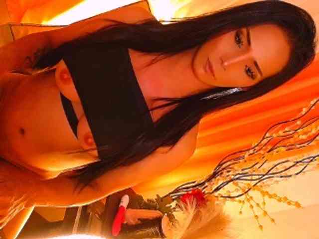 alexagoddess Live Webcam on BongaCams