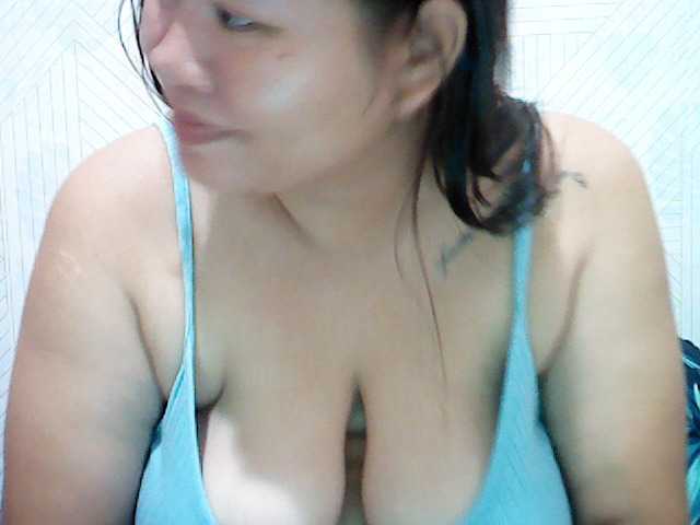 jackielyn24's BongaCams show and profile