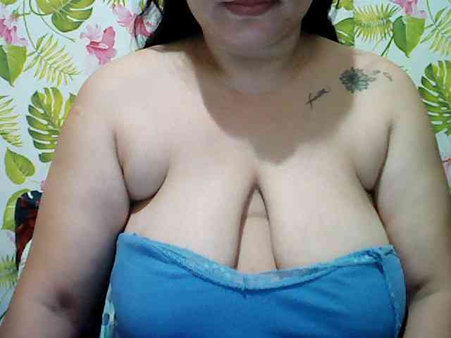 jackielyn24 webcam