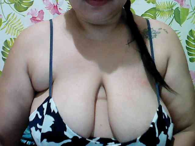 jackielyn24 webcam