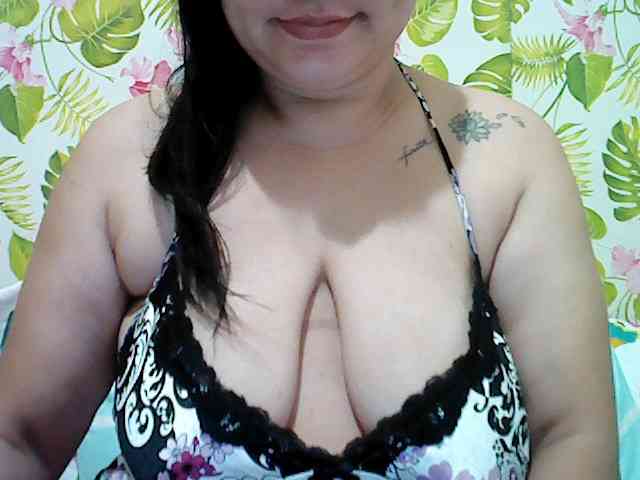 jackielyn24 webcam