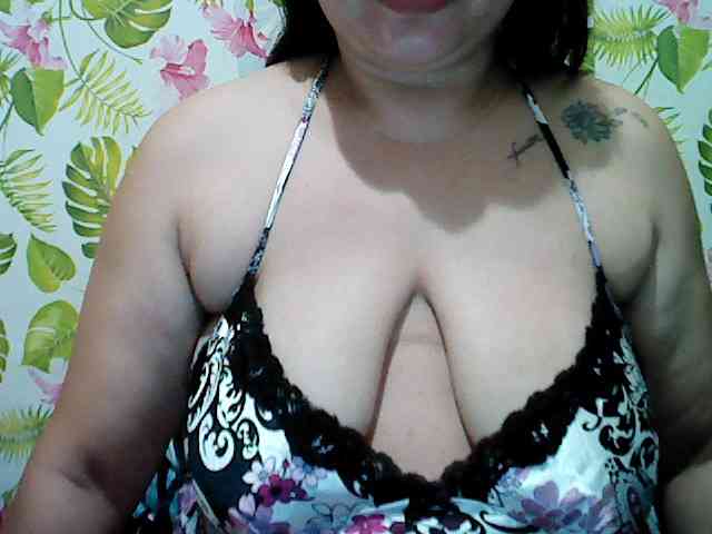 jackielyn24 webcam