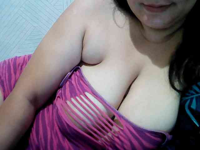 jackielyn24 webcam