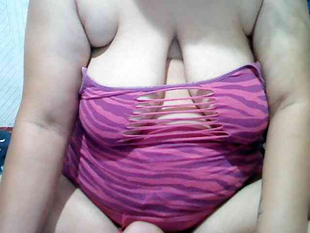 jackielyn24 webcam
