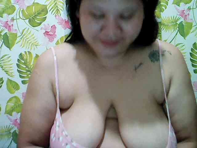 jackielyn24 webcam