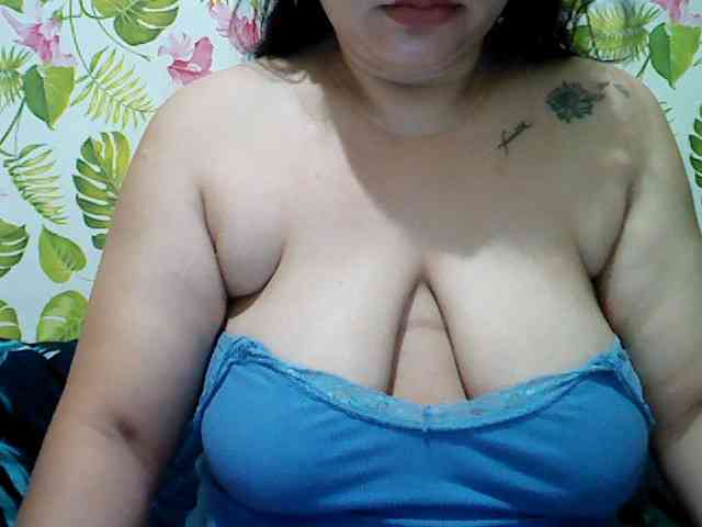 jackielyn24 webcam