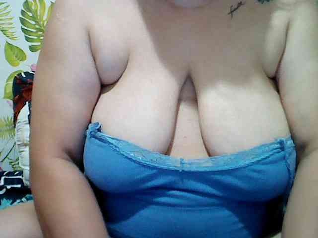 jackielyn24 webcam