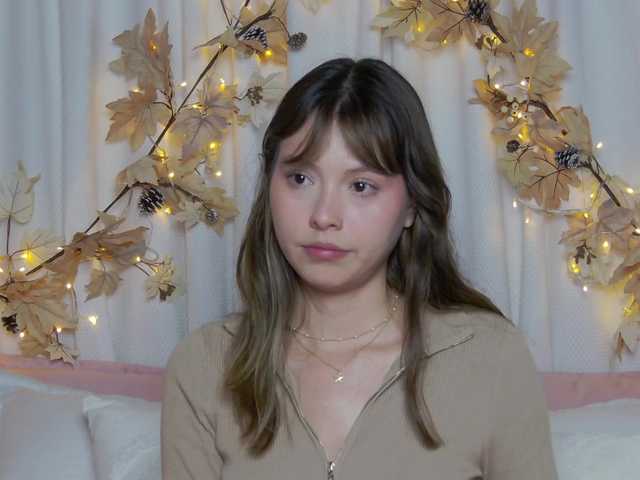 ronnielotch webcam bongacams model stream image