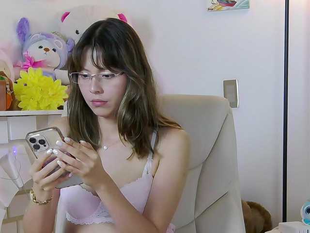 ronnielotch's BongaCams show and profile