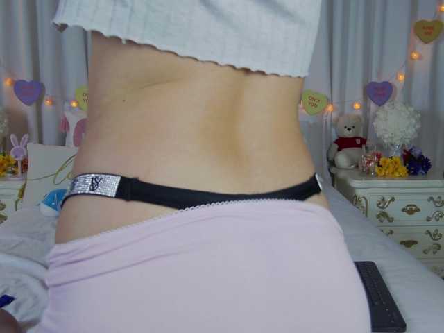 ronnielotch's BongaCams show and profile