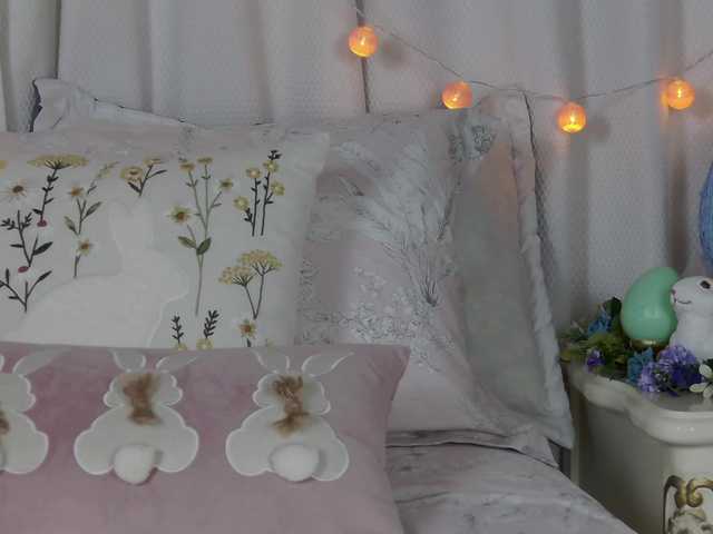 ronnielotch's BongaCams show and profile