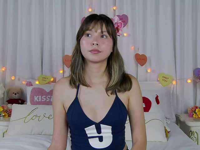 ronnielotch's BongaCams show and profile