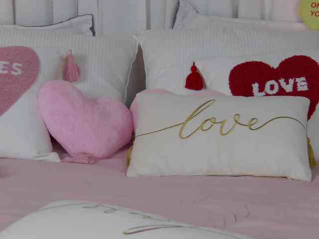 ronnielotch Live Webcam on BongaCams