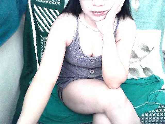 GrrrHottt18 webcam
