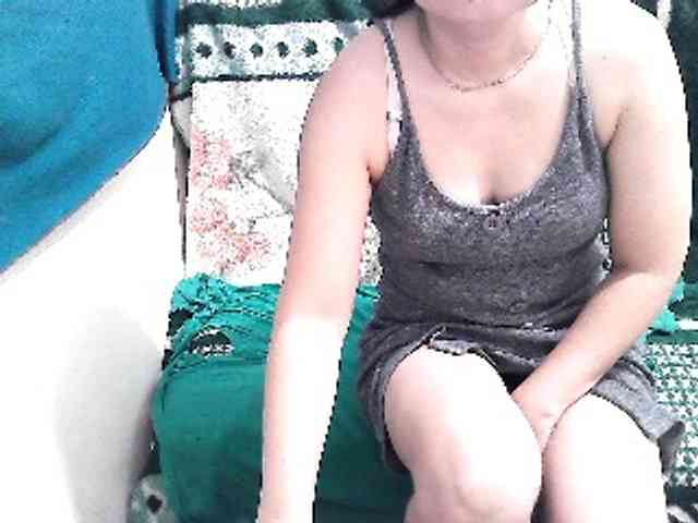 GrrrHottt18 webcam