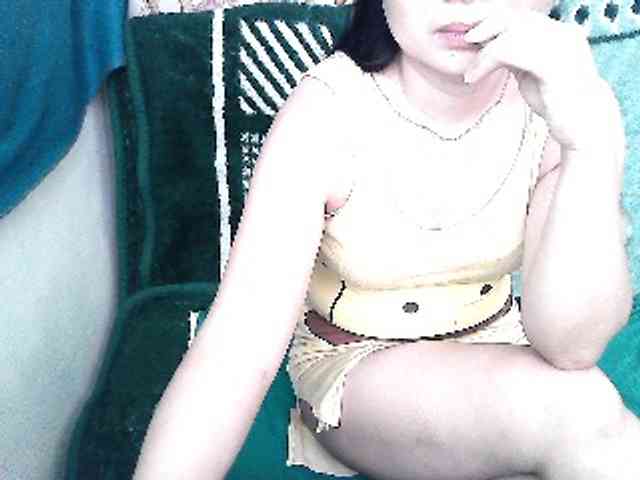 GrrrHottt18 webcam