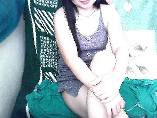 GrrrHottt18 webcam