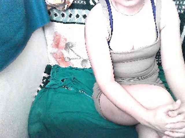 GrrrHottt18 webcam