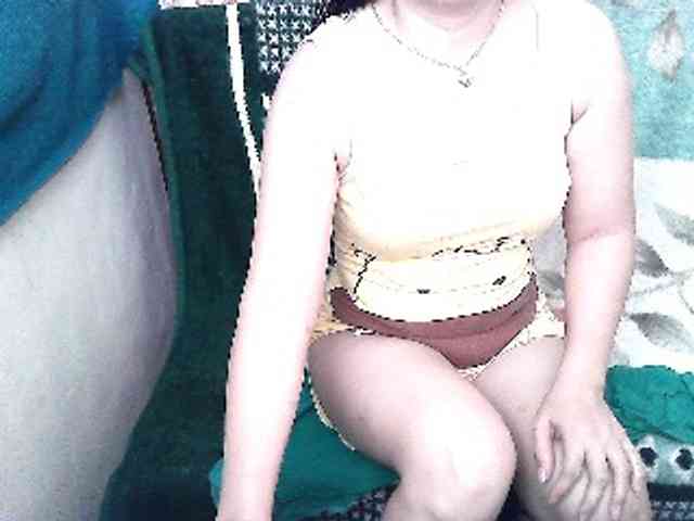 GrrrHottt18 webcam
